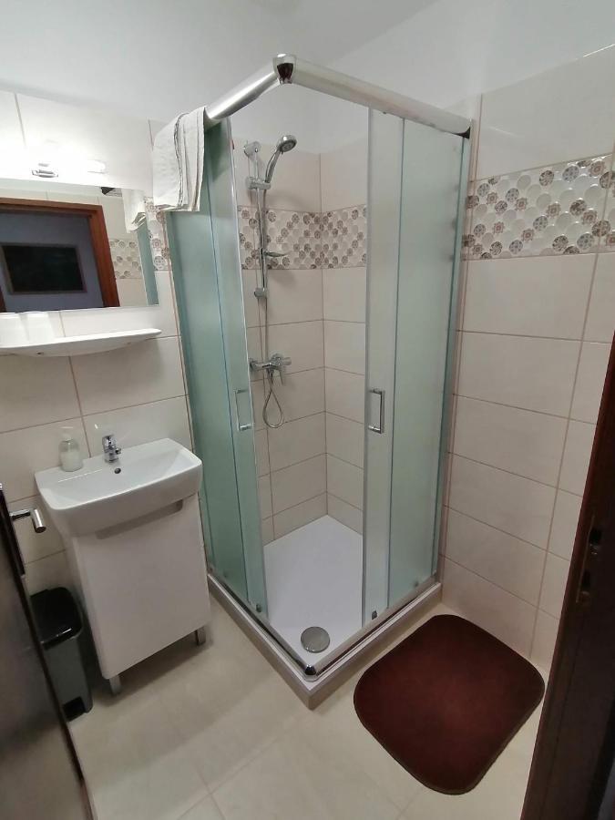 Joos Apartman Sárvár Eksteriør billede